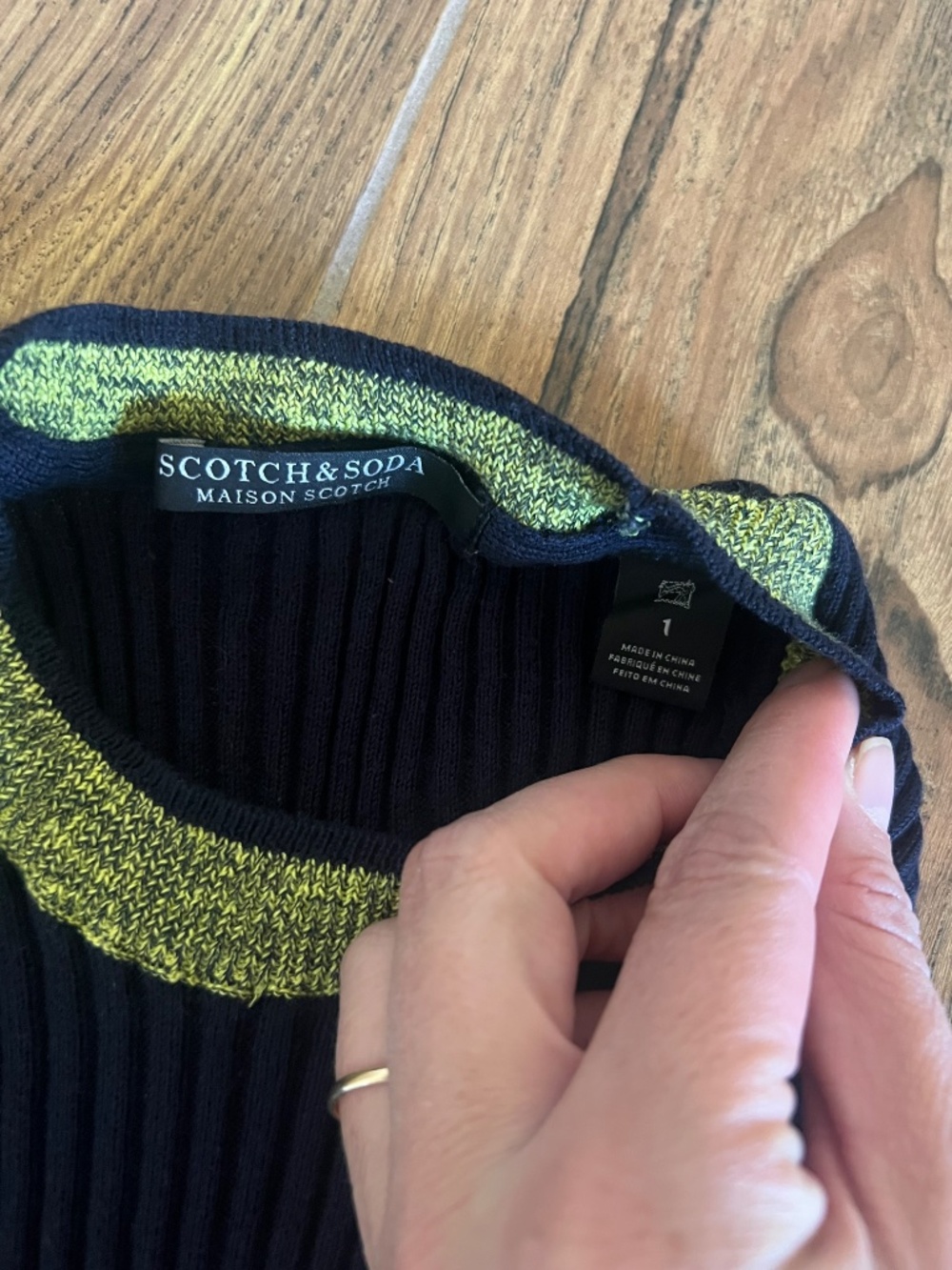 Scotch & Soda Maison Scotch Ribbed Knit Sweater Navy Neon Trim Size 1 - Picture 4 of 5